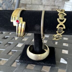 Lot 4‎ Gold Tone Bracelets 80's